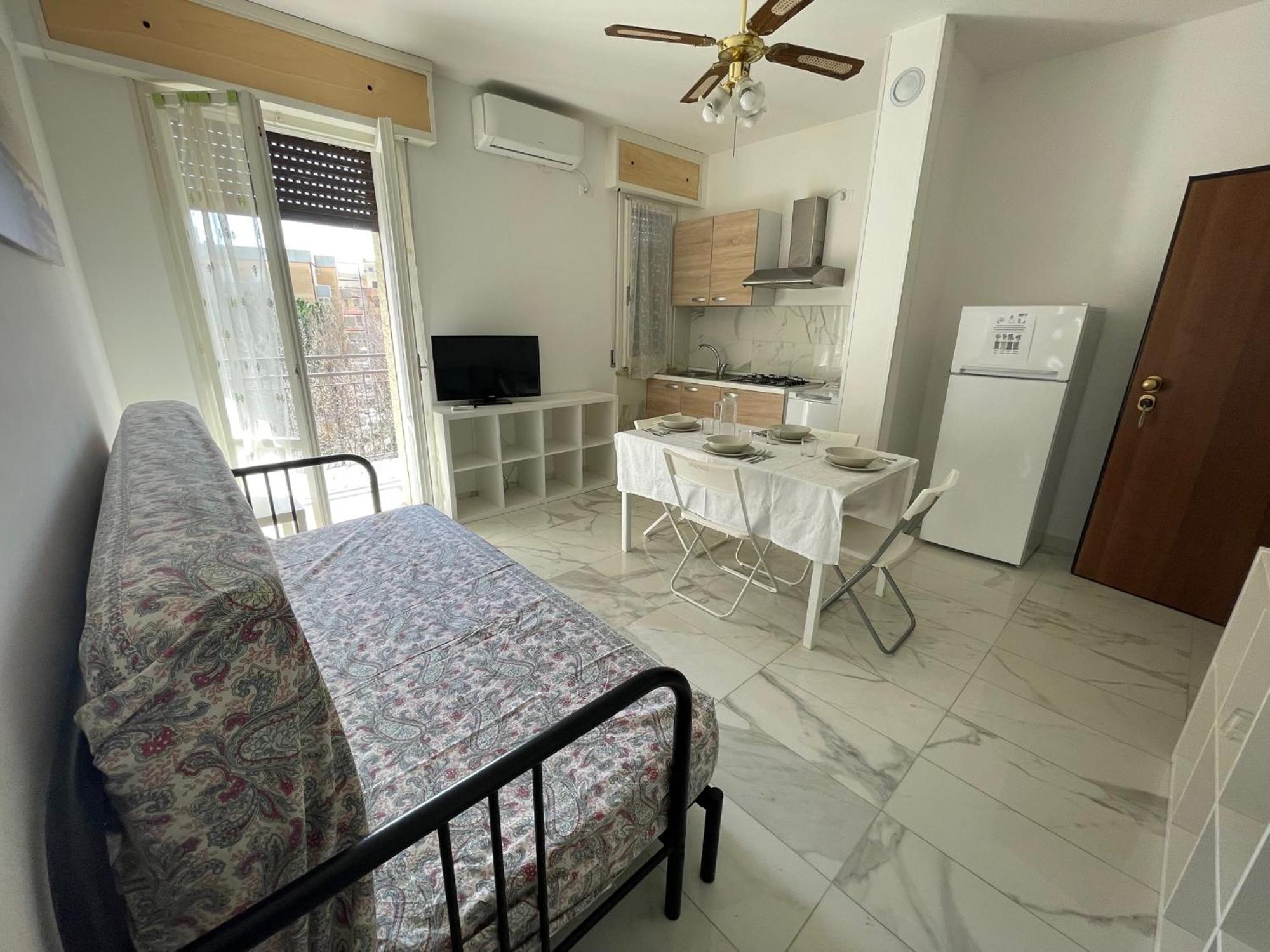 Residence Adriano ลิโดอาเดรียโน ภายนอก รูปภาพ